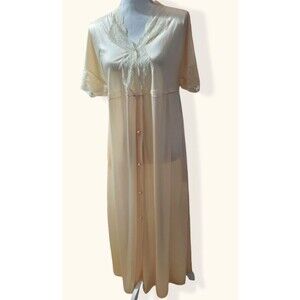 Vintage Shadowline Cream Nylon & Lace Robe Peignoir Petite